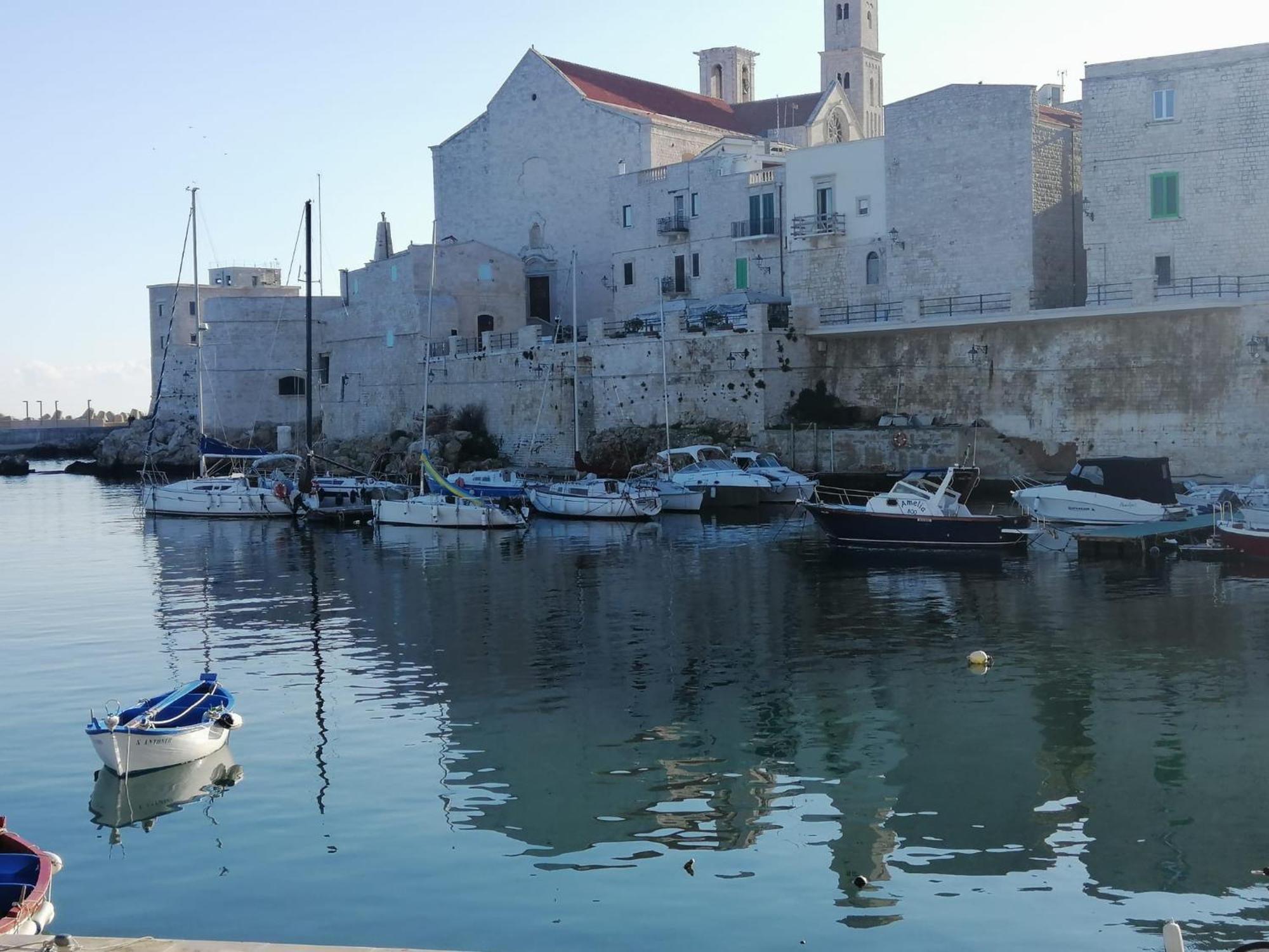 Albachiara Apartment Giovinazzo Bagian luar foto